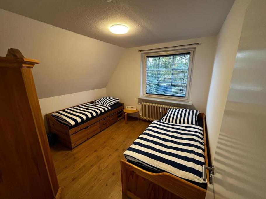 Schoene Wohnung An Der Nordsee In Mildstedt Exterior foto